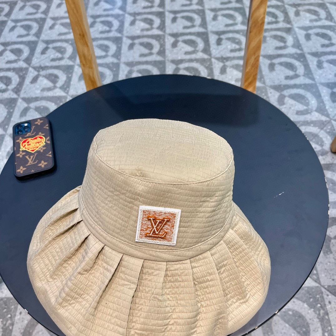 Louis Vuitton Caps